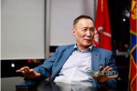 “Намайг нэр дэвшихээ болиосой гэж байгаа нь МАН, АН-ын бичээч нар, харин ард түмэн тэгж бодохгүй байгаа”