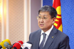 Ч.Хүрэлбаатар: Хүүхдийн 100 мянган төгрөг, НДШ-ийг он дуустал олгоно