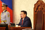 Их хурлын даргын "лүндэн" эргэлтийн салхи сэвэлзүүлнэ