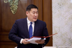 Хүүхдүүдийн хүслийг Ерөнхий сайдад уламжилна