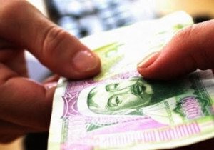 Улсын хэмжээнд 2.1 сая хүн халамж хүртдэгийг яах вэ