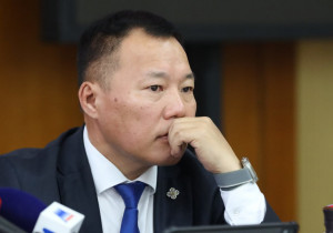Дээд шүүх О.Цогтгэрэлийг бүртгэхээс өмнө АН генсекээ сонгоно