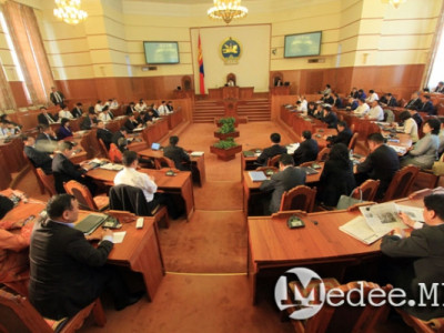 Ирэх оны төсвийн хуулийг хэлэлцэнэ