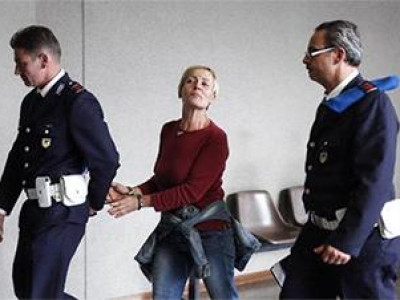 39 хүнийг үхэлд хүргэсэн сувилагч бүсгүй