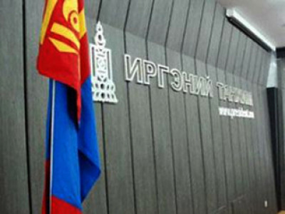 Гурван ээлжээр хичээллэж байгаа сургуулиудын асуудлыг хэлэлцэнэ