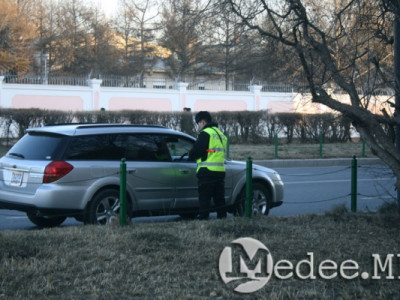 Төр иргэдийнхээ халаас руу гараа шургуулж эхэлжээ