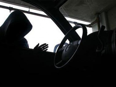 Автомашинаасаа эд зүйлээ алдах тохиолдол ихэсчээ