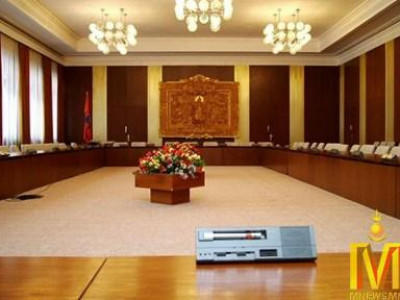 2014 оны Төсвийн тодотгол хэлэлцэнэ