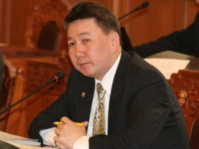 Лу.Болд гишүүн Засгийн газрыг шүүмжлэв