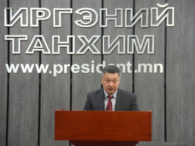 УИХ-ын дарга аймаг, нийслэлийн ИТХ-ын дарга, Засаг дарга нарын уулзалтад оролцлоо 