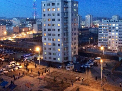 Нурах аюултай байрнаас 200 гаруй оршин суугчийг нүүлгэн шилжүүллээ