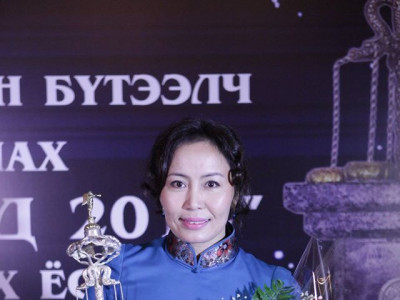 “Мөнгөн мод” цомын эзэд тодорлоо