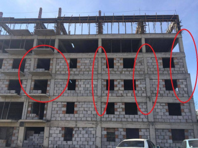 Барилга барих гэж тетрисддэг болжээ