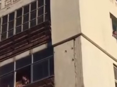 Дахин нэг хүүхэд цонхны тагтнаас унаж амиа алдлаа