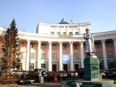 Хариу өгөөгүй их сургуулийн захирлуудад “банга” хүртээх нь