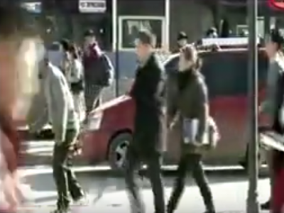 Жүжигчин Л.Сөрөлт архи ууж, гуйлгачин болжээ /видео/