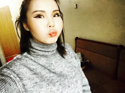 А.Хишигдалай ирээдүйн нөхөртөө захидал илгээлээ