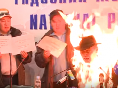 С.Эрдэнийн тэмцэл хаанаас эхэлж, юунд хүргэв