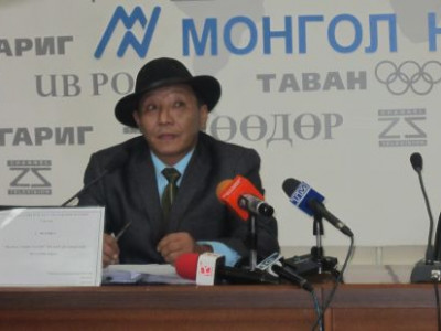 Өөрийгөө шатаасан С.Эрдэнэ гэгч хэн бэ?