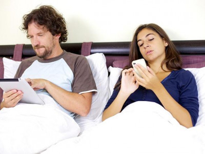 Гар утас бэлгийн харилцааг сүйрүүлдэг