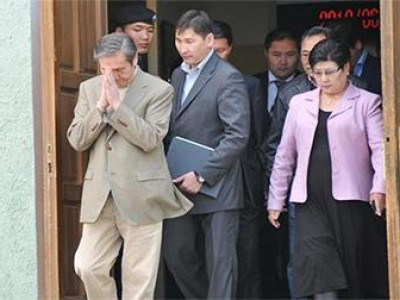 Н.Энхбаяр, Н.Удвал нар мэдүүлэг өгөв