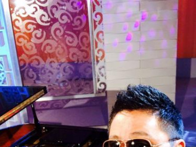 Энэ цагийн эрхэмсэг хөгжмийн зохиолч Б.Чинбатын гайхамшигт хайрын аялгуу