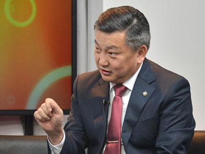 З.Энхболд: Бид үрэлгэн эдийн засгаас хуримтлалтай эдийн засаг руу шилжиж байна