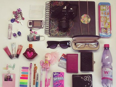 Хатагтайн цүнхэнд юу юу байх ёстой вэ?