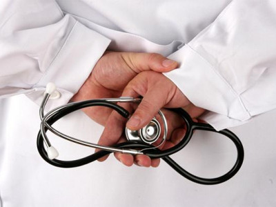 Гадаадад эмчлүүлэхийн тулд 100 гаруй тэрбумыг зарцуулжээ