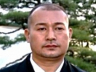 Якузагийн толгойлогч зодуулж нас баржээ