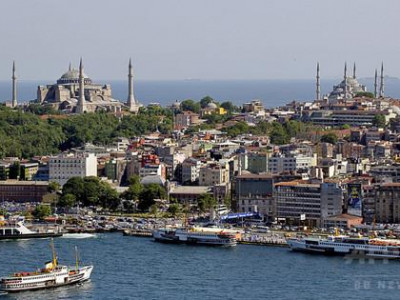 Дүрвэгчийн дүрээр Европ руу нэвтрэхийг завджээ