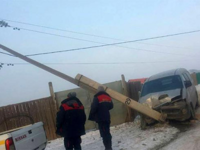 Дэд станцын тулгуур мөргөж 5012 айлыг тоггүй болгожээ