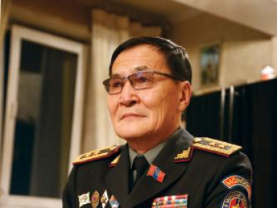 Н.Жалбажав: Төвийг сахина гэдэг нь аливаа зөрчил мөргөлдөөнийг ажиглаад суухын нэр биш