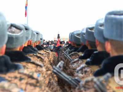 Тангараг өргөсөн шинэхэн цэргүүд