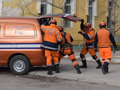 Согтуу нөхдийн паянг сонордуулахад