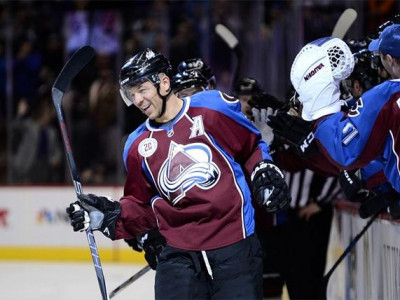 Игинла 600 дахь гоолоо хийжээ