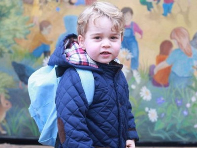 Ханхүү цэцэрлэгтээ явсан нь