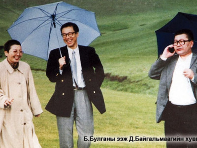 С.Зориг агсны эхнэр Б.Булганы ээж хэвлэлд анх удаа ярилаа