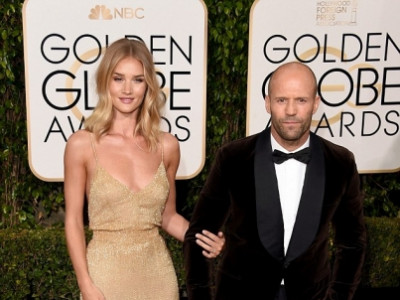 Жэйсон Стэтхэм сүй тавьжээ