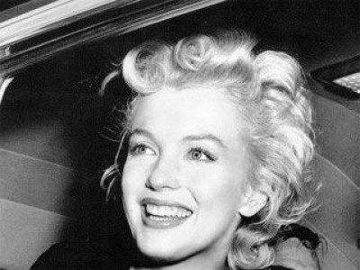 Мерилин Монрогийн үхэлтэй холбоотой таван таамаг