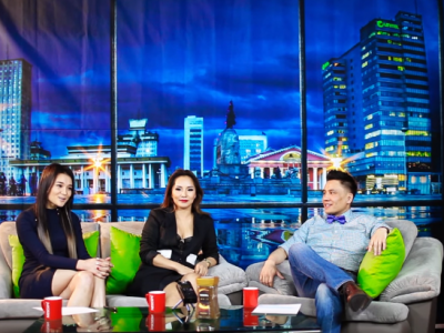 Хайртай ... with Маск продакшны жүжигчин Гэрэлээ