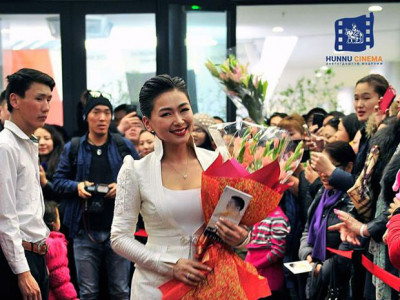 Холливудад үнэлэгдэх дараагийн жүжигчин