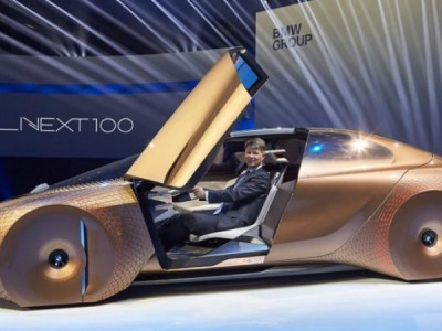 “BMW'' Vision Next 100”