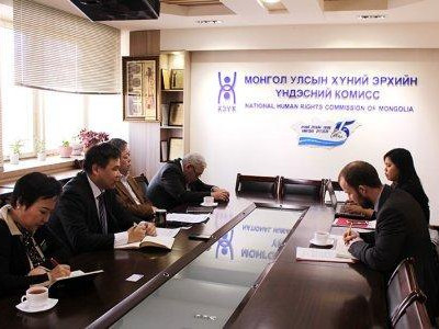 Ж.Бямбадорж: Цагдаагийн албан хаагчид эрүүдэн шүүж, хохирол учруулсан тухай өргөдөл нэмэгдсээр байгаа