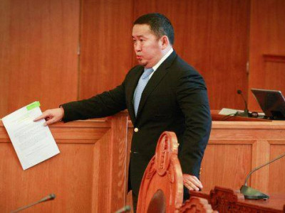 Х.Баттулга гишүүний туслахыг баривчилжээ