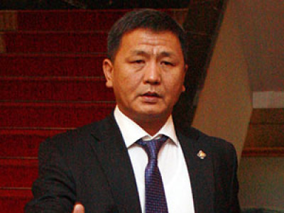 Казиногийн хожлоос өөр гавьяагүй хүн