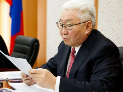 Ногоон төсөл хэрэгжүүлсэн аж ахуйн нэгжийг урамшуулна гэв
