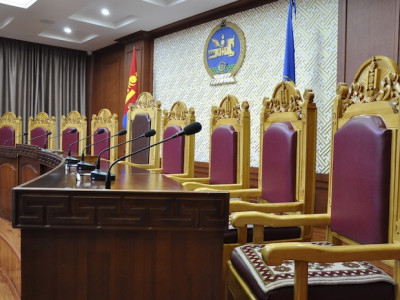 Цэц хуралдана