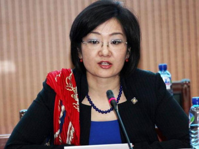 Гишүүн М.Батчимэг нийслэлд нэр дэвших үү?