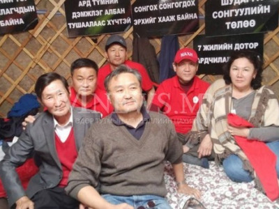 Н.Энхбаярын бие тавгүйтэж, түргэн тусламжийн үйлчилгээ авчээ